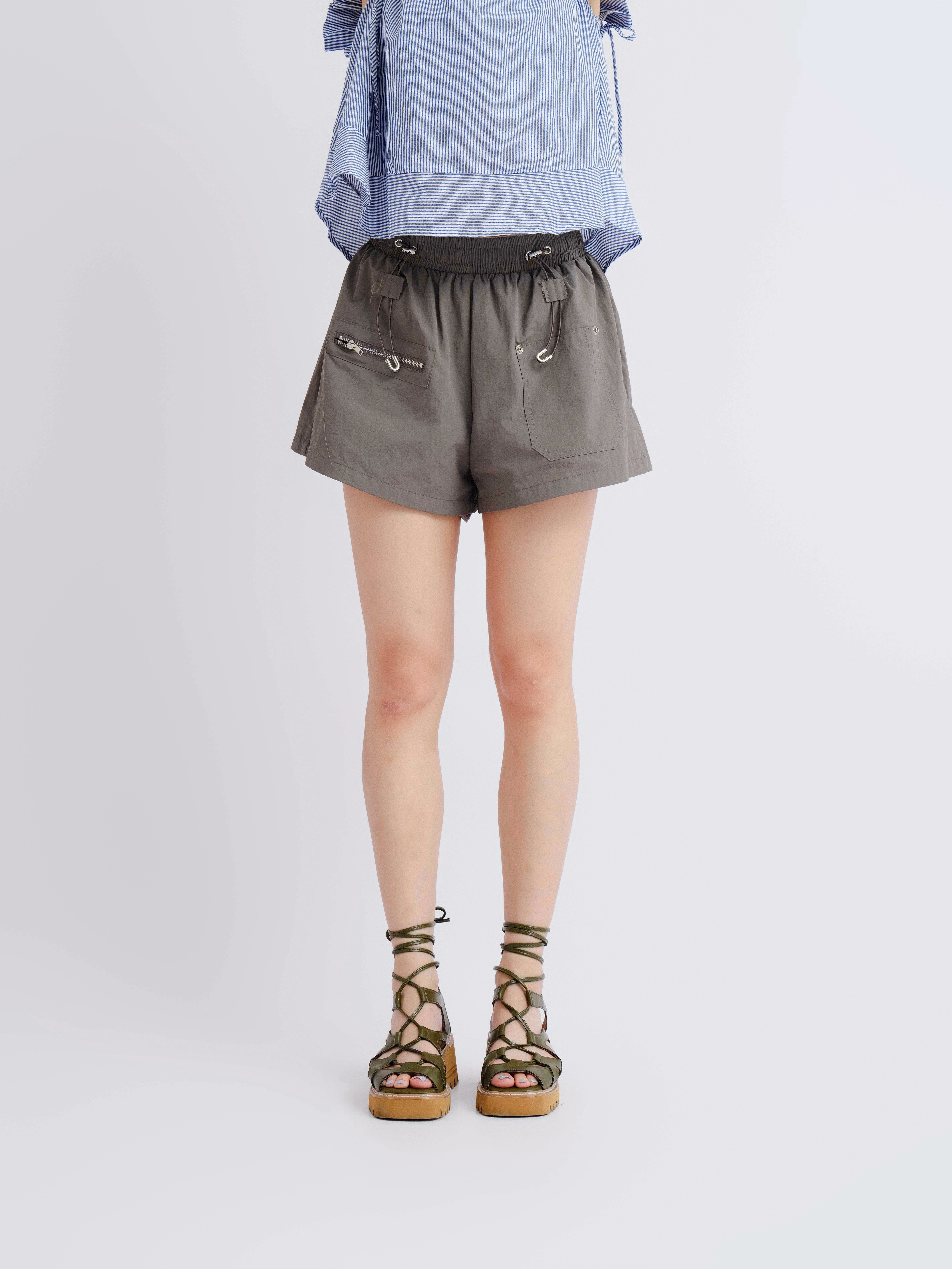 拉鏈袋明袋風褸料短褲（現貨款式）