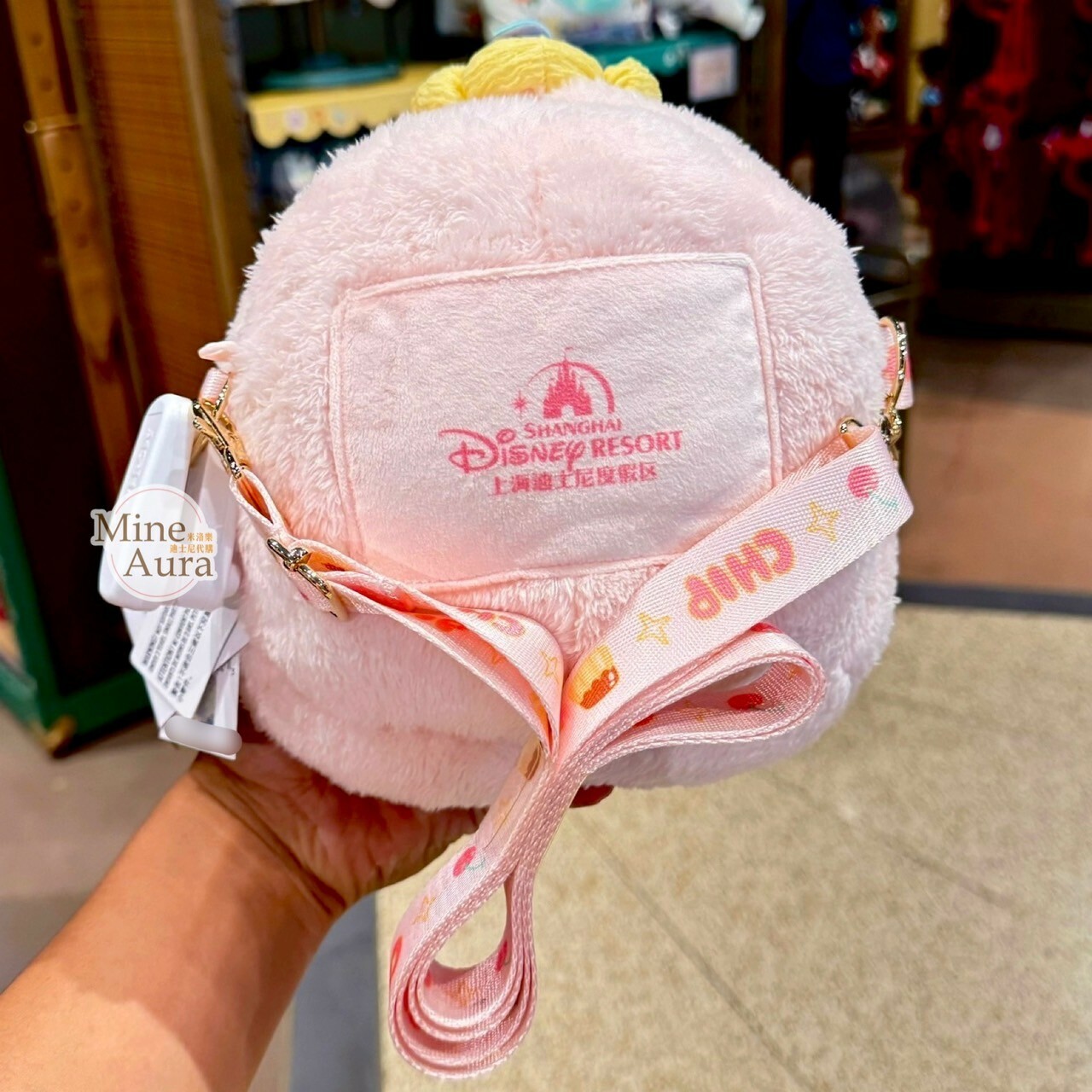 (限時特價) 2024 夏日 米奇 Mickey 與好友們 黑鼻 奇奇 Chip 大頭造型 斜背 小包 奇奇蒂蒂 Chip 'n Dale -上海迪士尼樂園