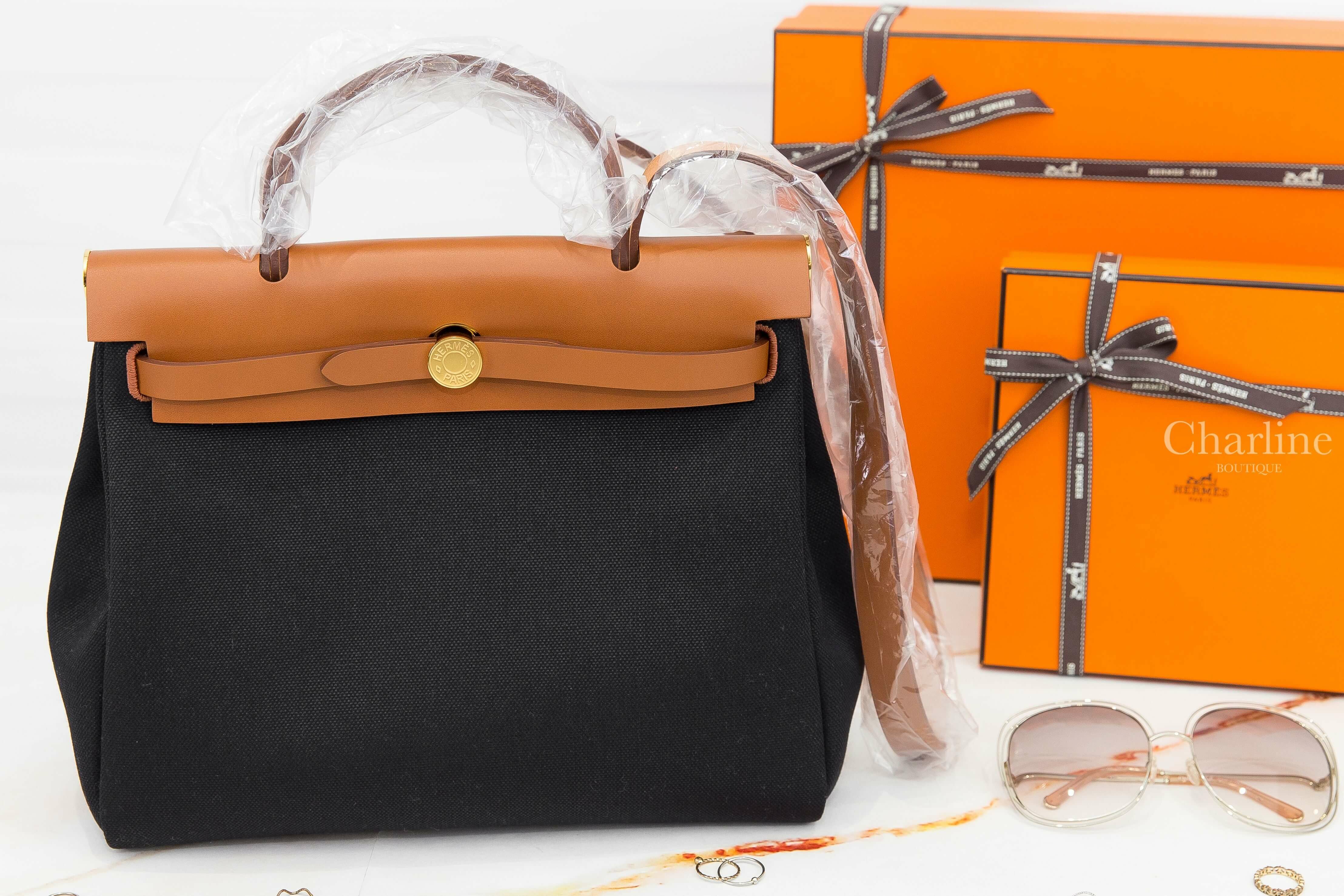 Hermès Herbag Zip 31cm Retourne 89 Noir Toile Militaire / 34 Fauve Vache Hunter 黑色拼淺褐色金釦手提肩背包