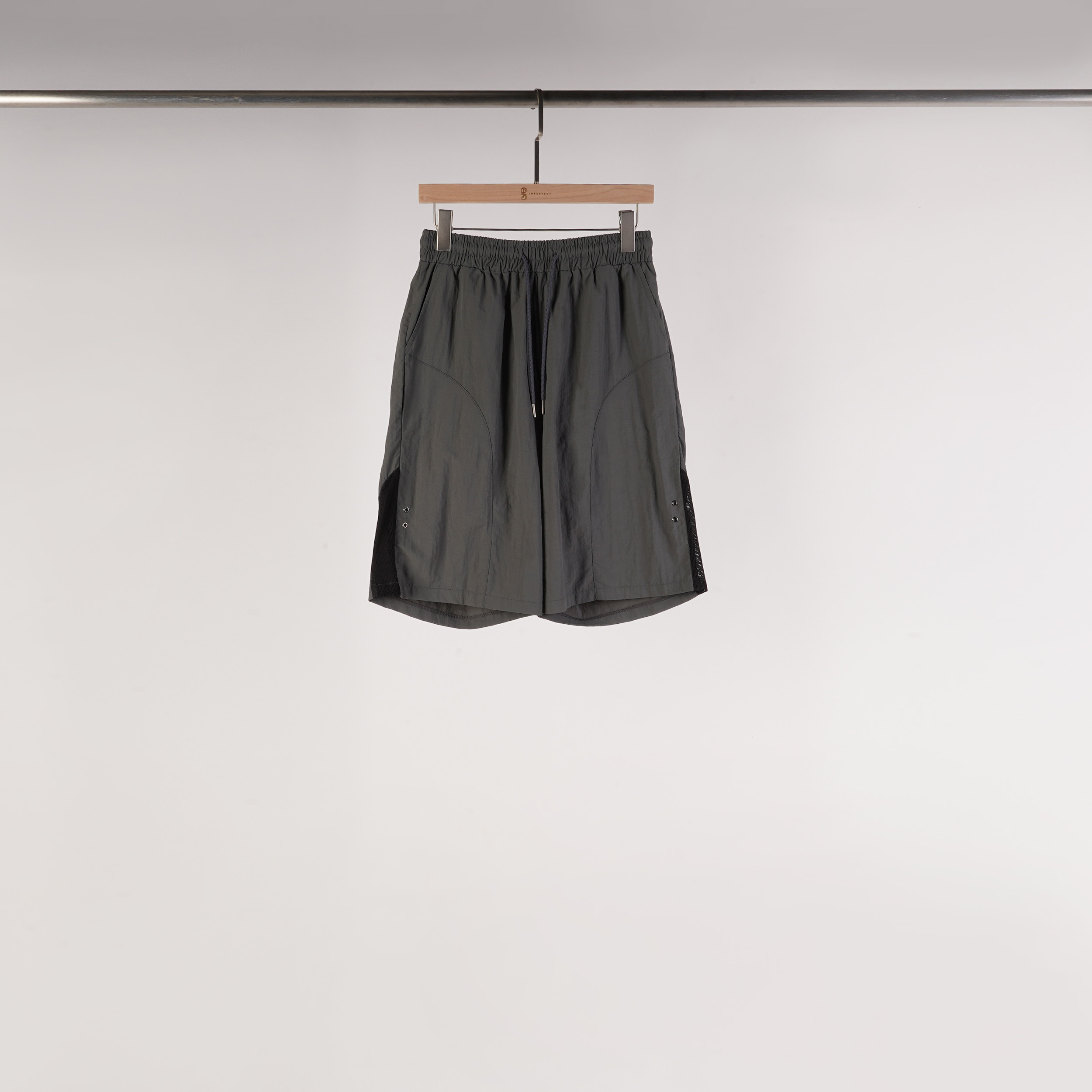 設計感側拼接撞色短褲| 3色