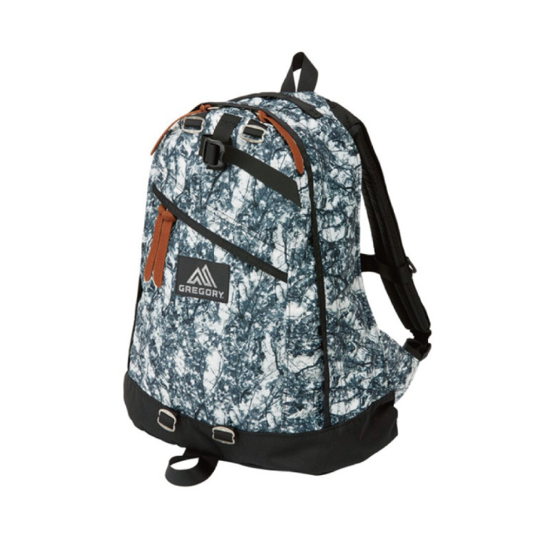 Gregory Day Pack 26L - Treeline Camo