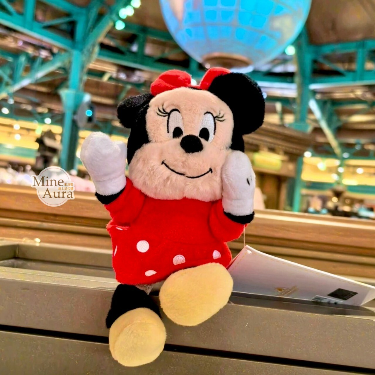 迷你寶寶系列 米妮 Minnie 磁鐵 坐肩 絨毛 娃娃 公仔 -上海迪士尼樂園