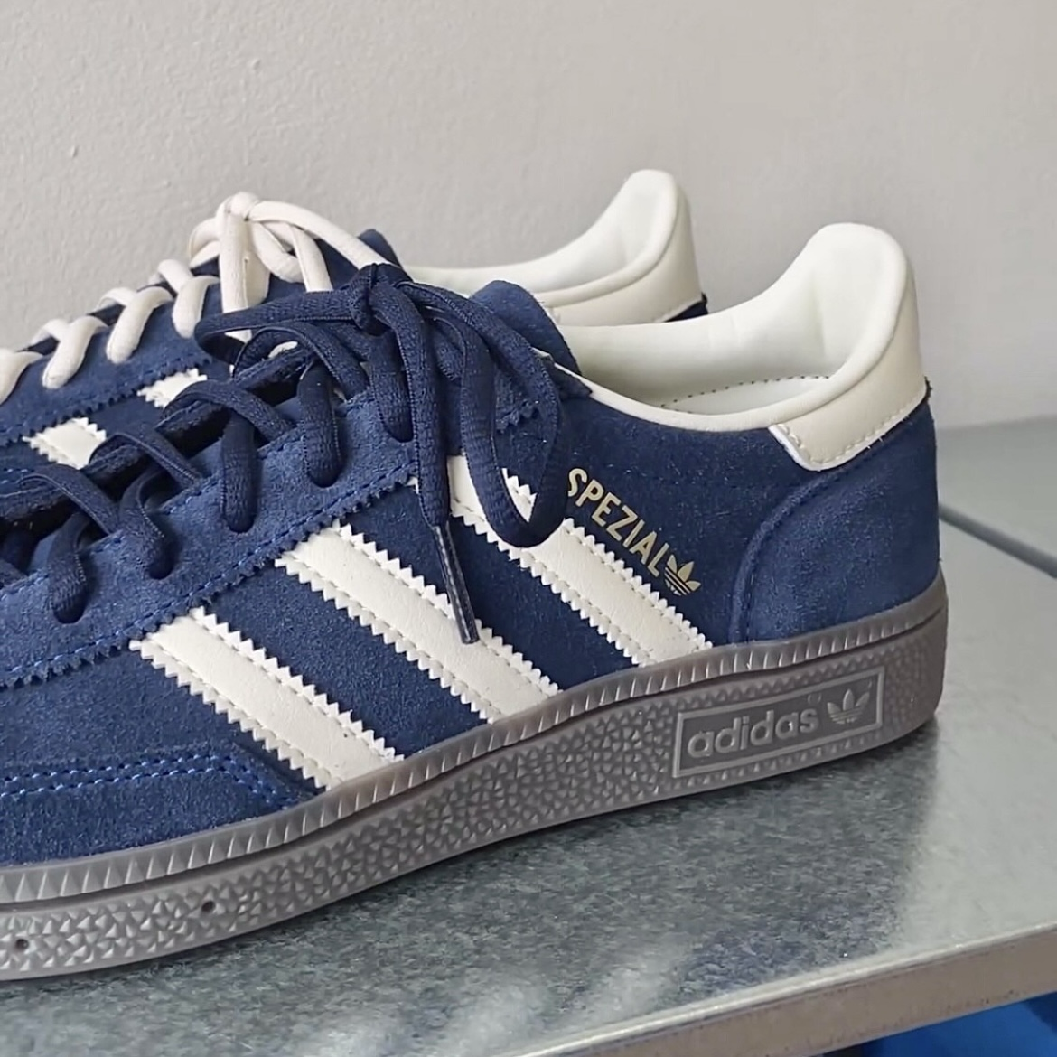 Adidas Handball Spezial Night Indigo 暗夜藍 深藍米白 麂皮 經典 復古 低筒休閒鞋