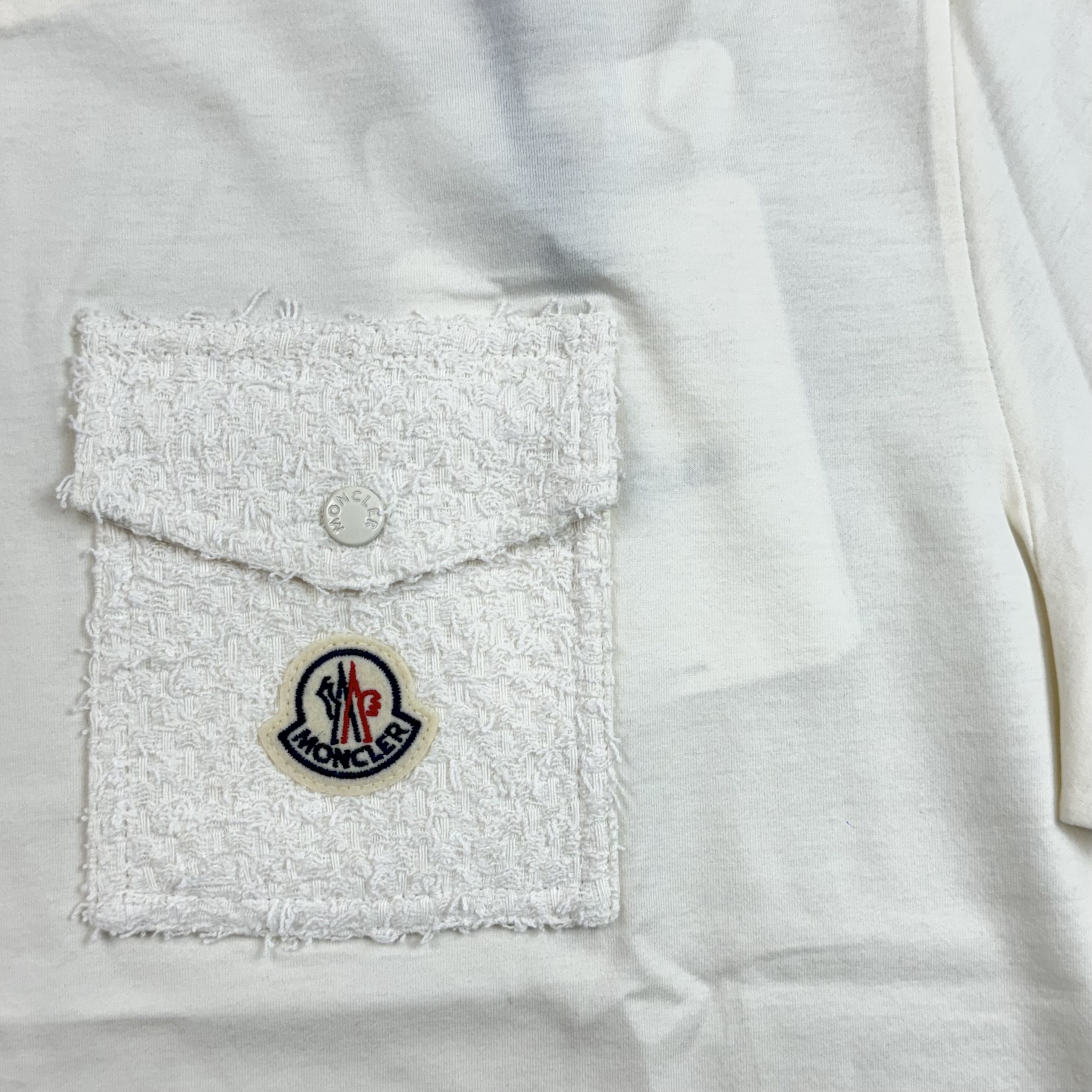 Moncler 毛呢細節口袋短袖 J10938C0002289AI9