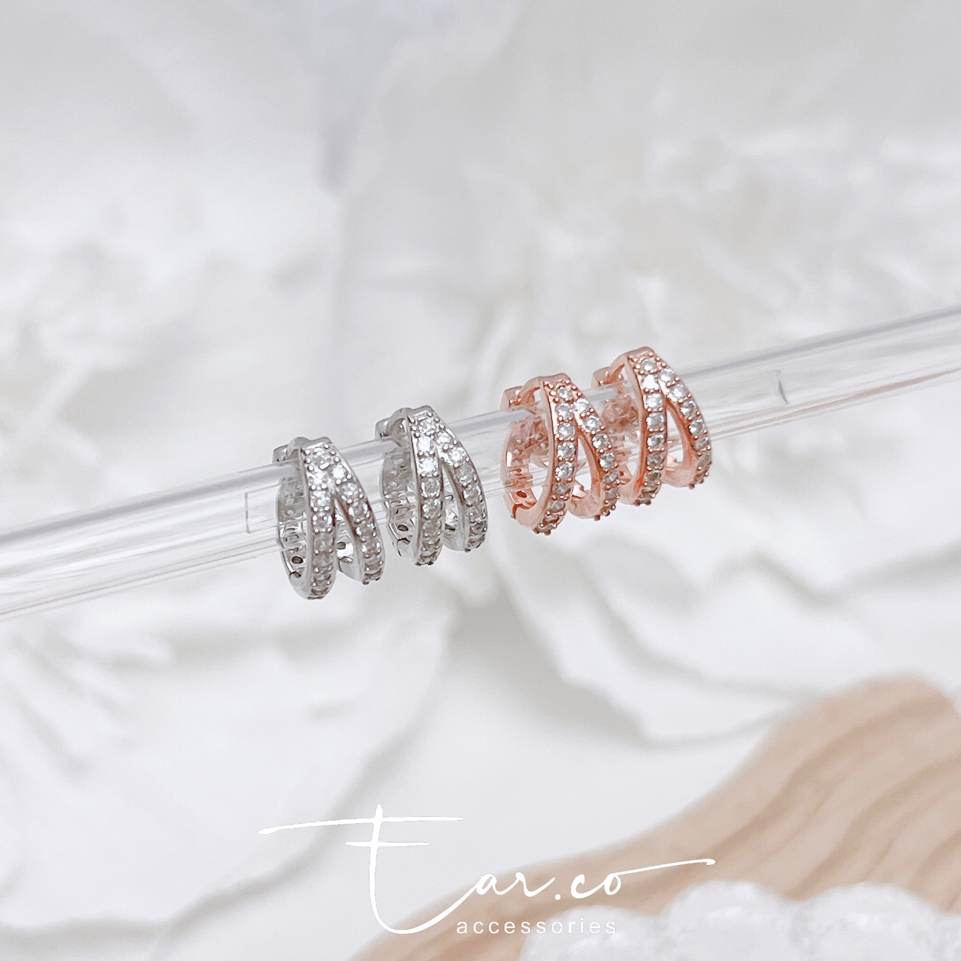 閃石雙圈V形純銀小耳圈 [睡覺不用脫! ] #A1084