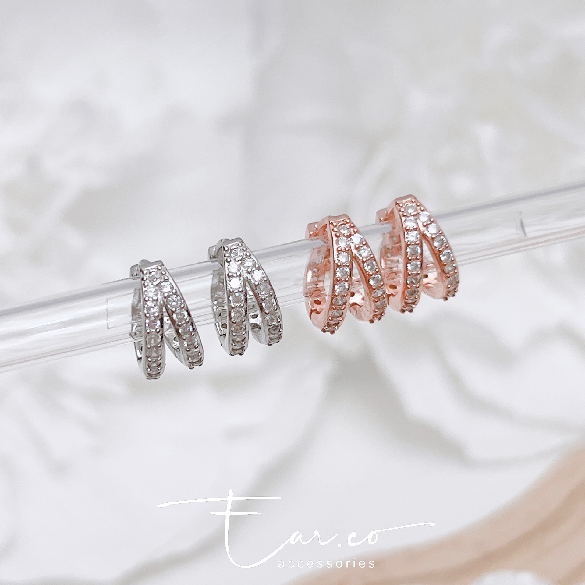 閃石雙圈V形純銀小耳圈 [睡覺不用脫! ] #A1084