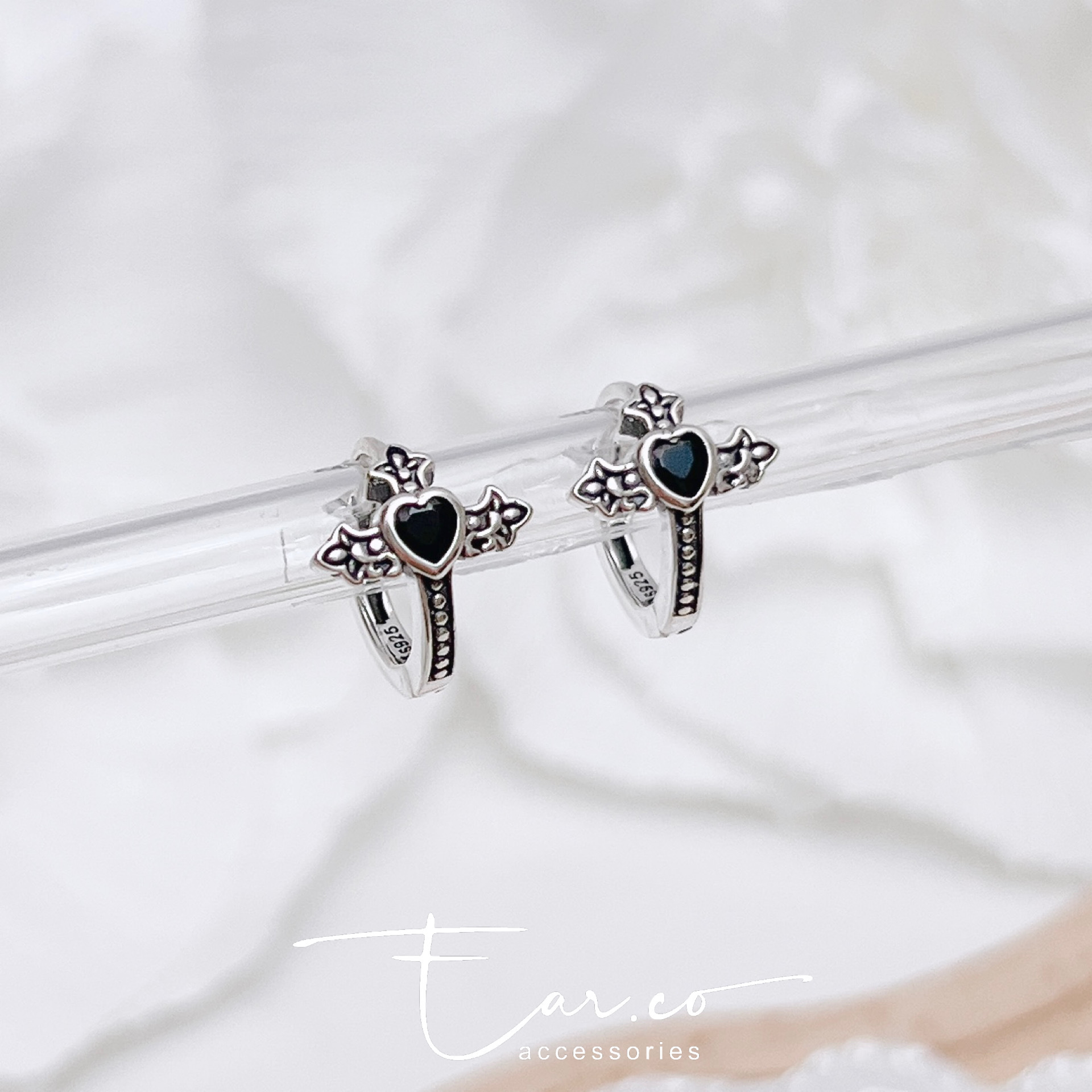 十字架小愛心純銀小耳圈 [睡覺不用脫! ] #A1088