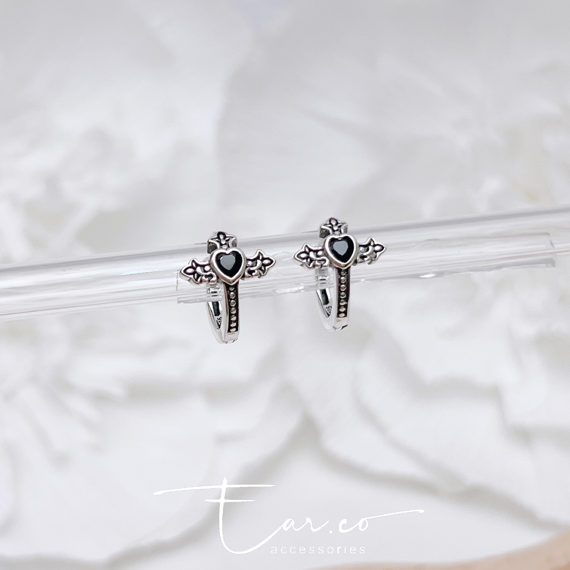 十字架小愛心純銀小耳圈 [睡覺不用脫! ] #A1088