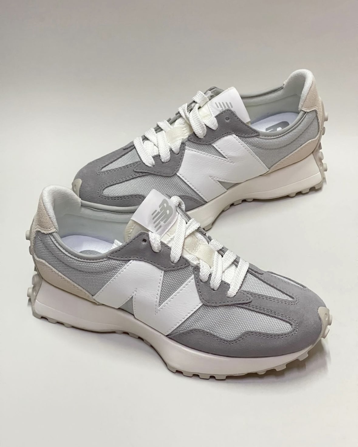 New Balance NB 327 奶茶灰 灰色 低飽和 麂皮 復古 慢跑鞋 U327FF/預購