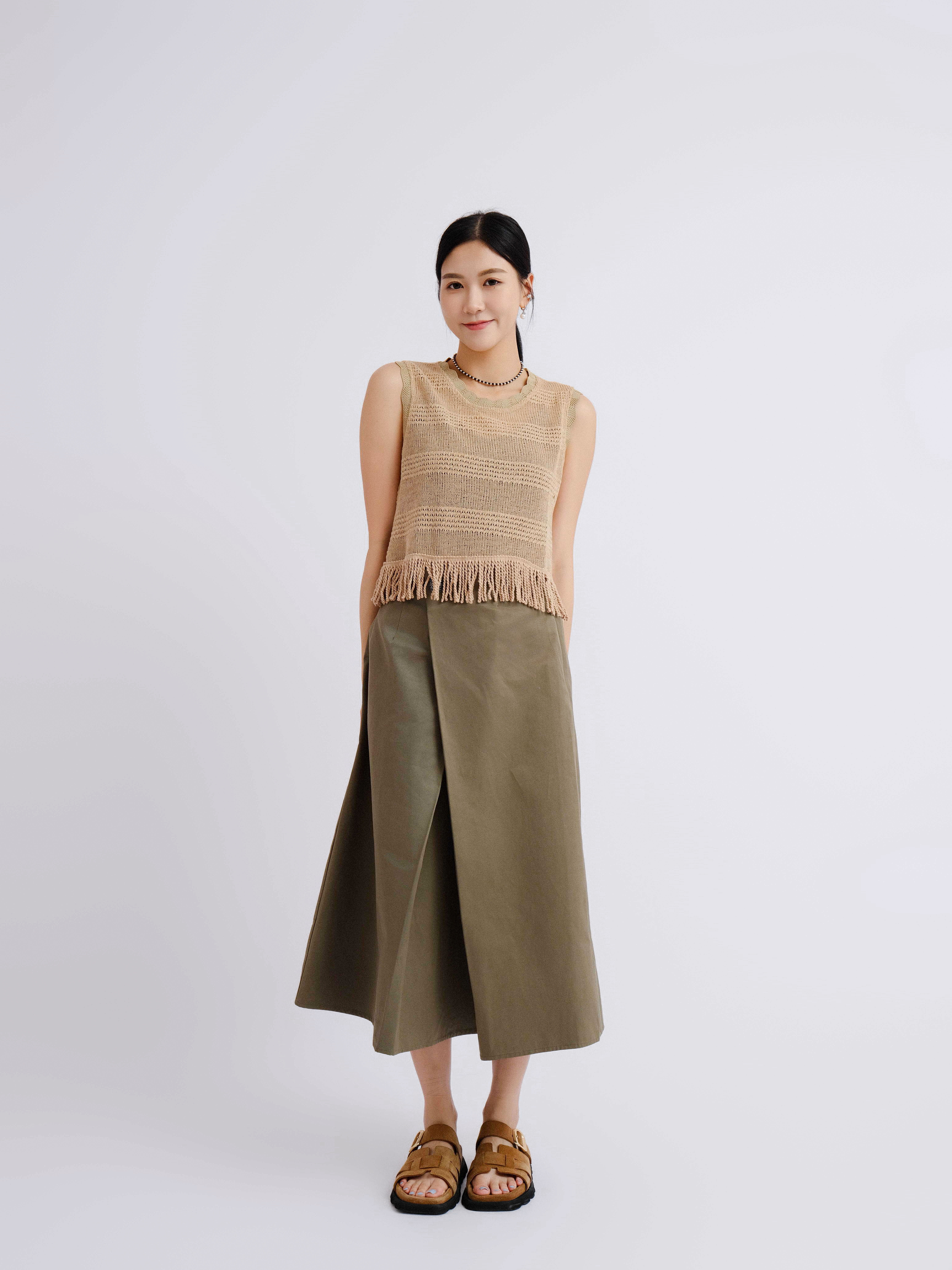 蘇蘇腳橫間紋針織背心 (*現貨款式）