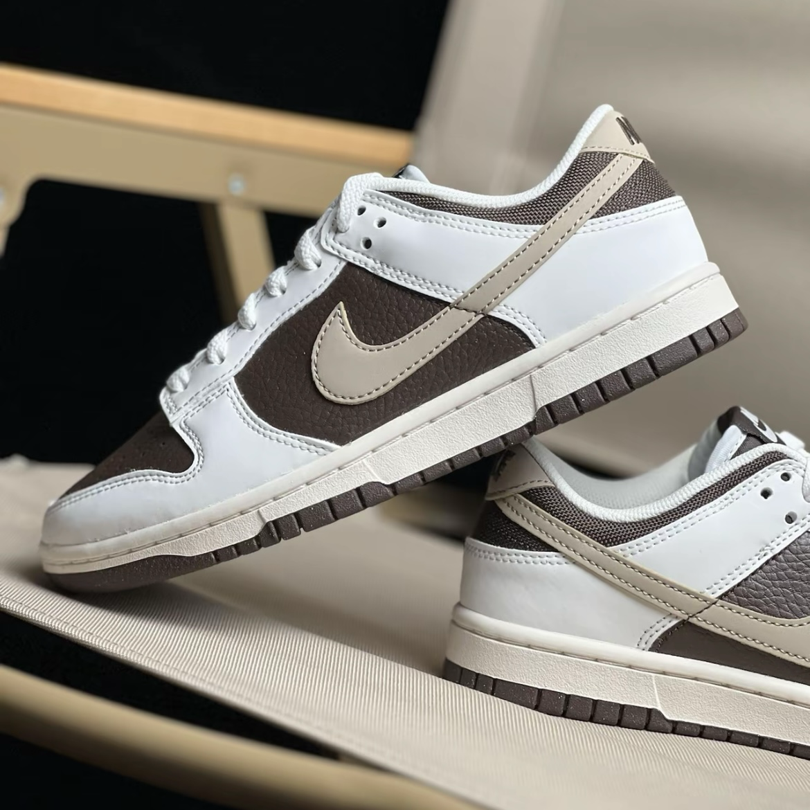 ナイキ　メソッド　希少＆極美品!! Nike Dunk Low Next Nature 反轉摩卡白棕大地色小倒鉤HF4292-100