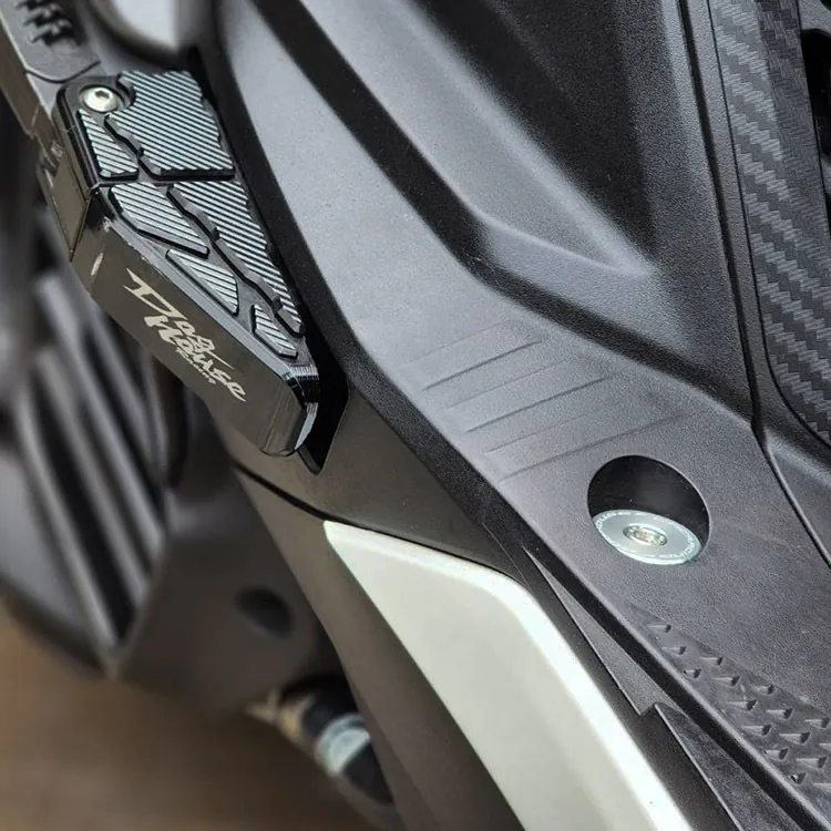 DOGHOUSE 惡搞手工廠 六代勁戰 / 水冷BWS 鋁合金腳踏塞組