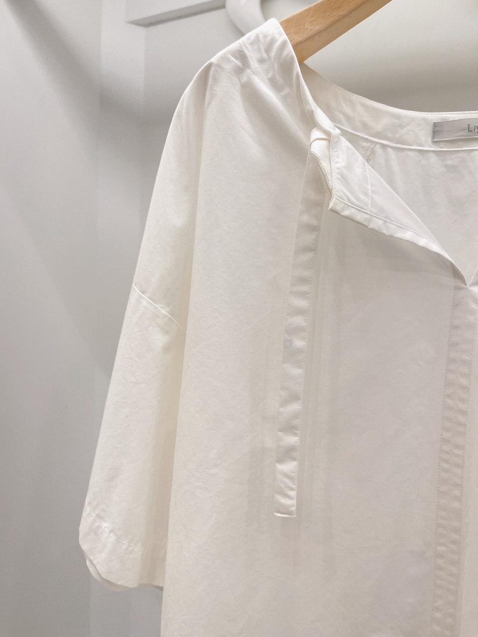 挺版造型上衣