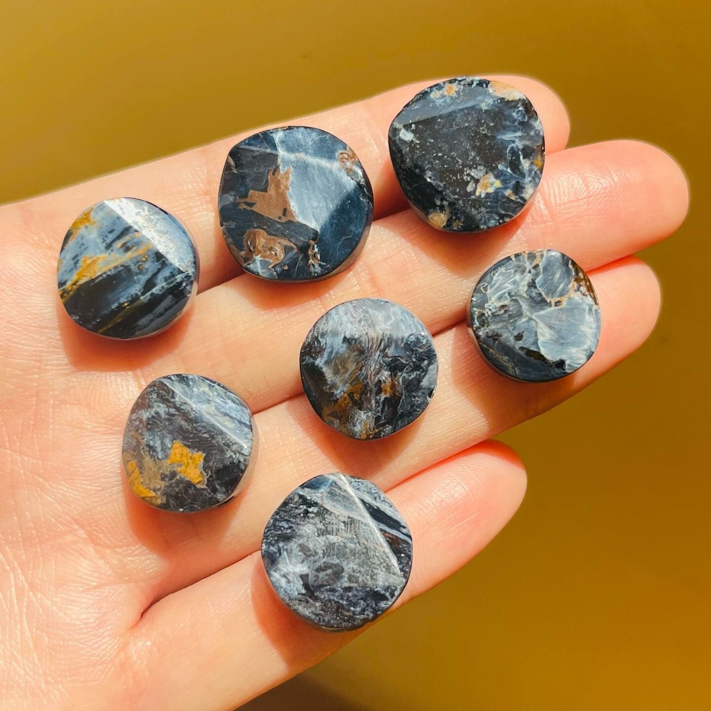 [原石] 彼得石（Pietersite） 通孔