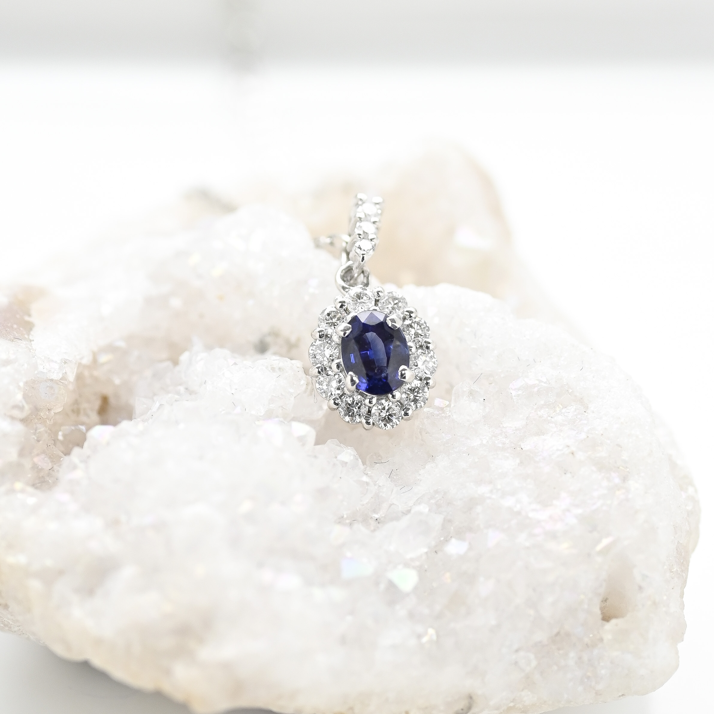 18K Blue Sapphire Diamond Necklace