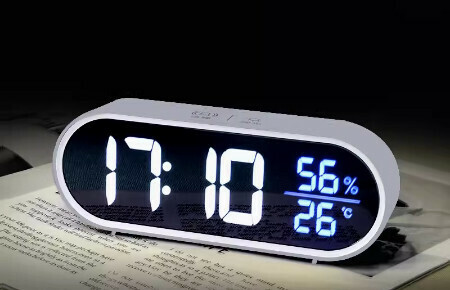 爆款電子LED數字  時鐘（14.5厘米）（白色（椭圆升级温湿度，一键常亮）—送充电线+充电头 ）