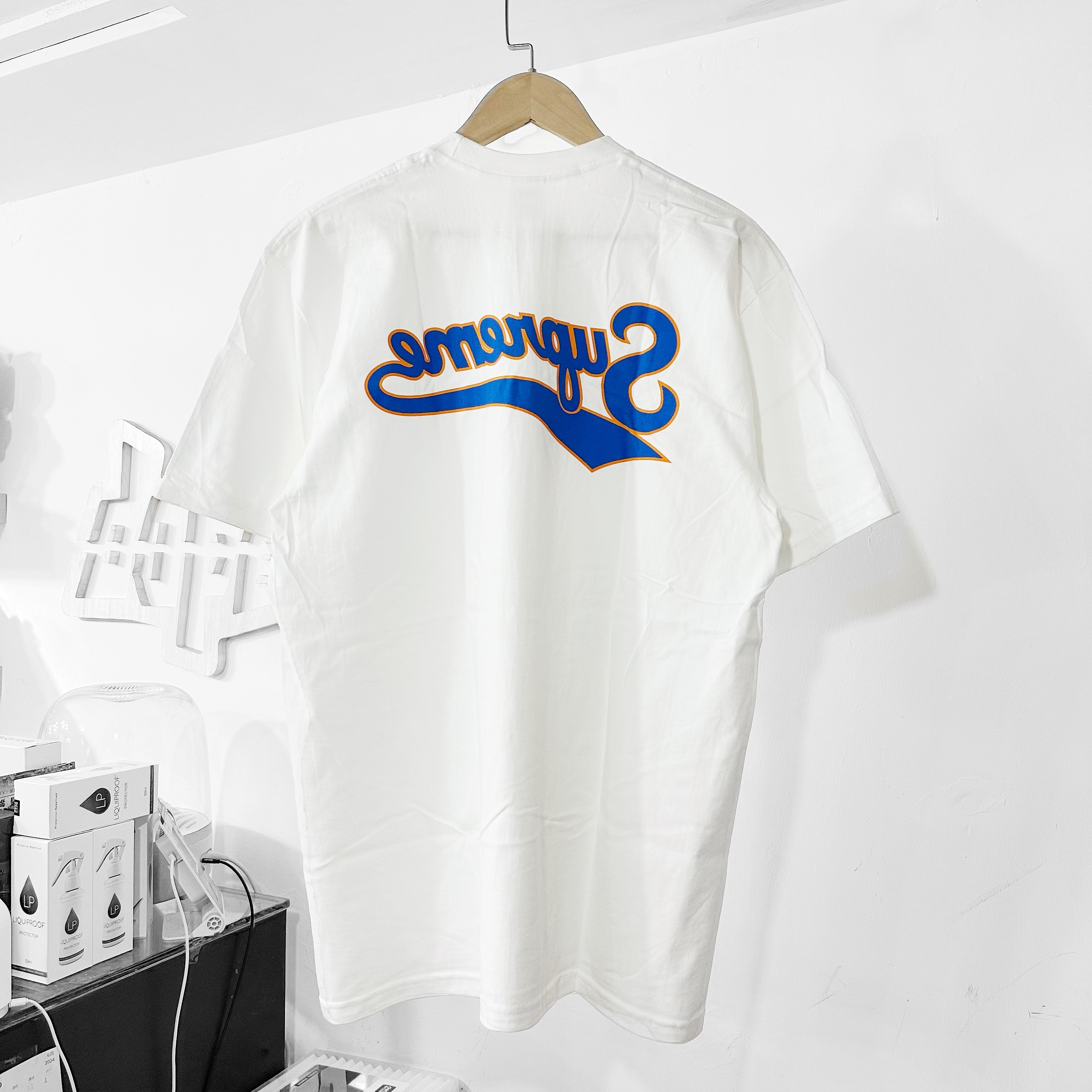 SUPREME SS24 BACKWARDS TEE WHITE