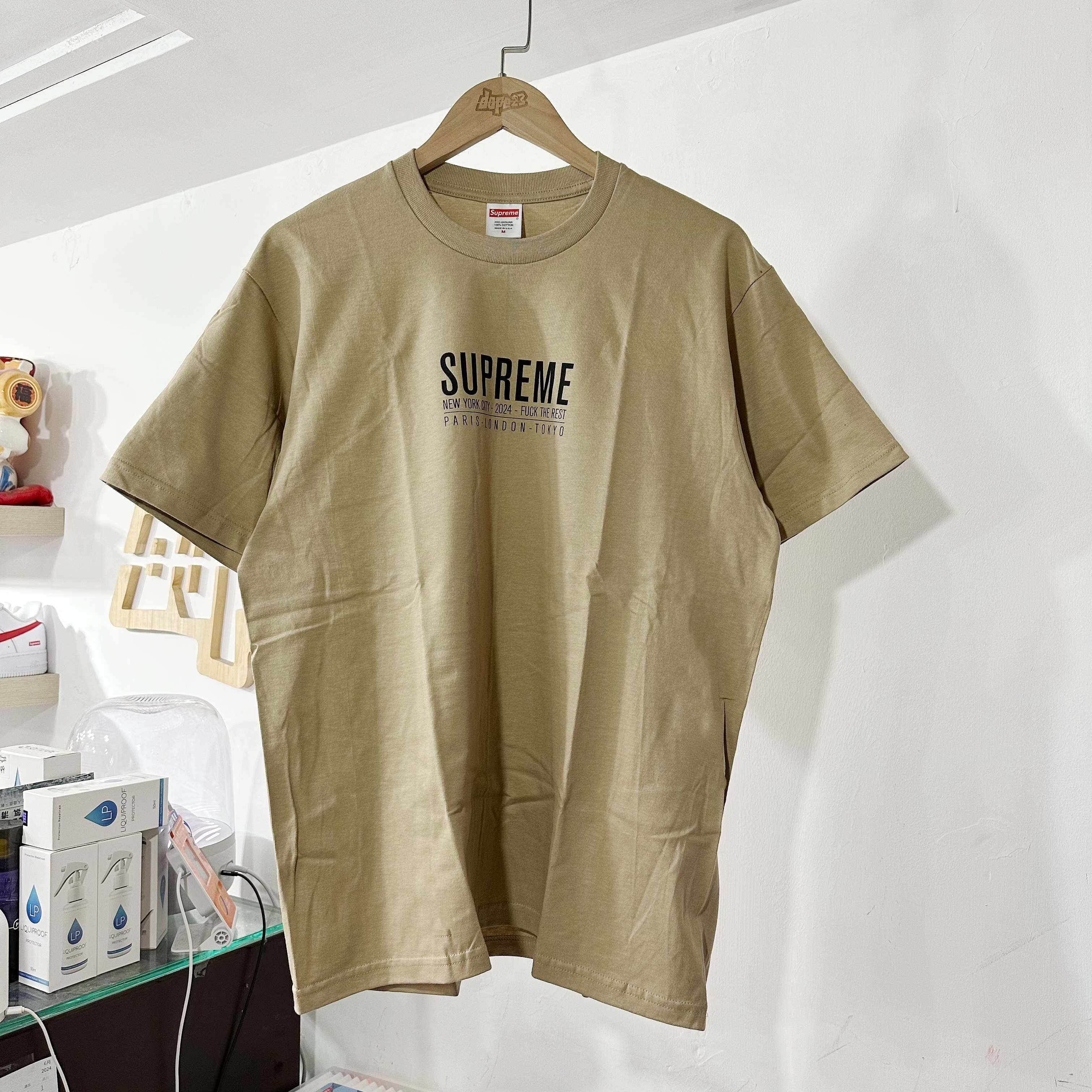 SUPREME SS24 PARIS TEE TAN