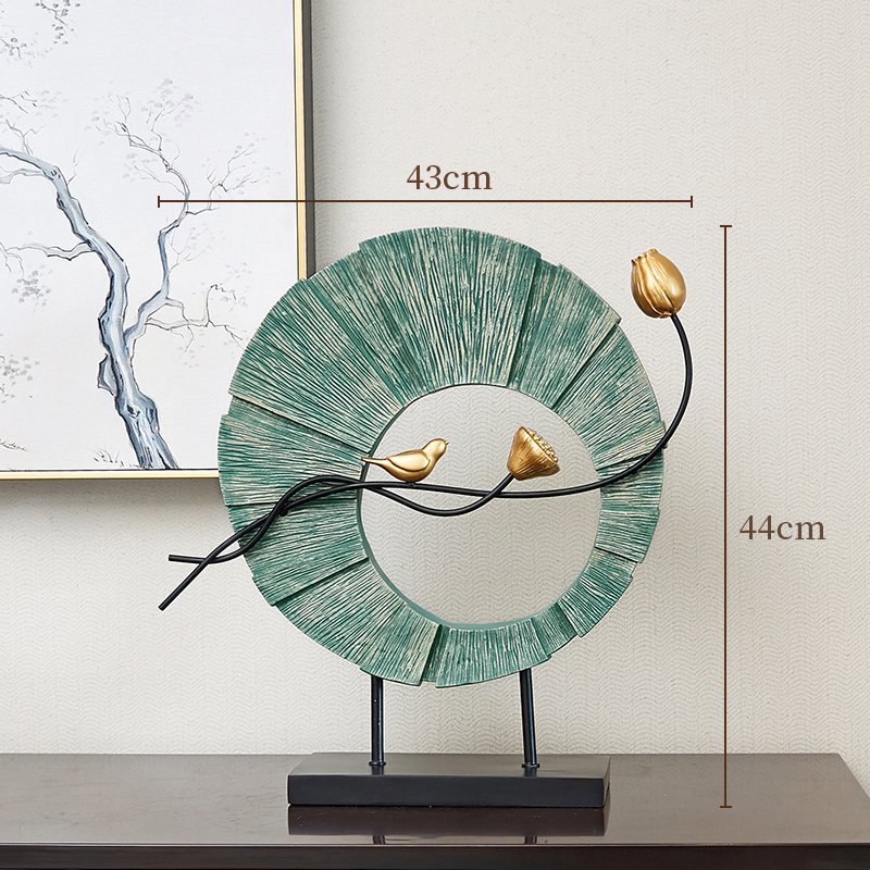 Hot new Chinese style high-end ornaments (magpie lotus pod ornaments)