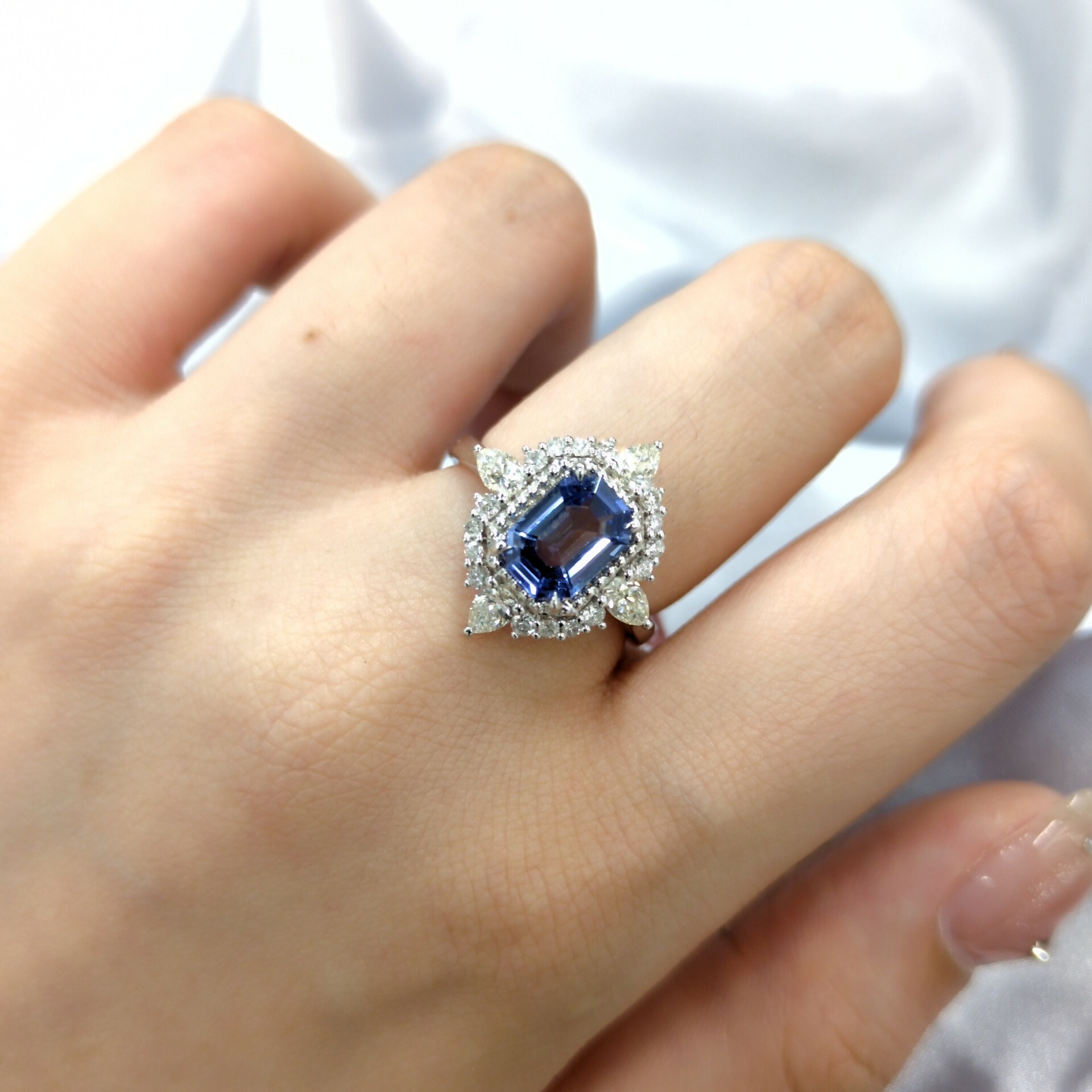 18K White Gold 1.46ct Sapphire and Diamond Ring