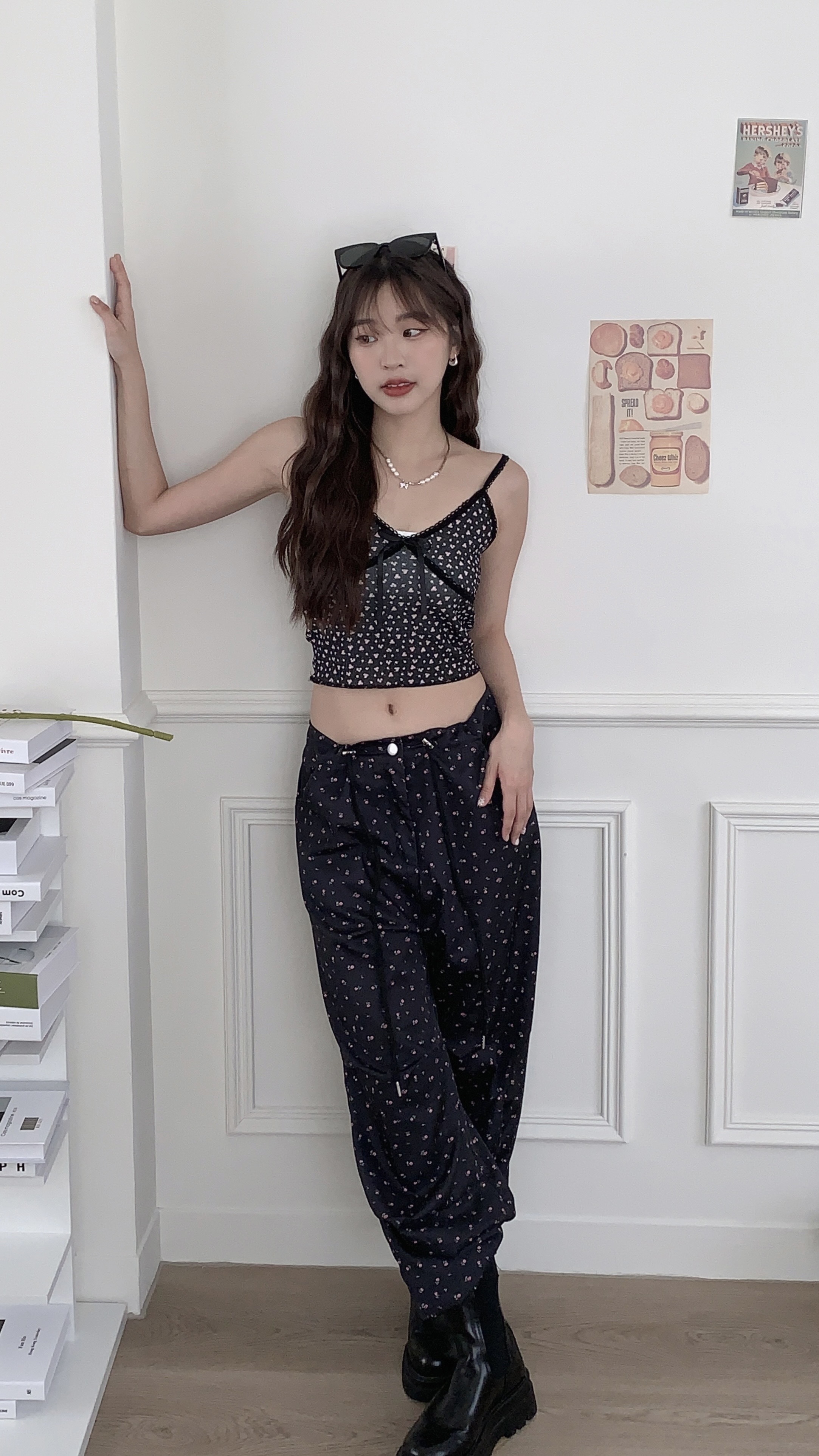 現貨-梵谷野玫瑰抽繩微抓皺工裝褲