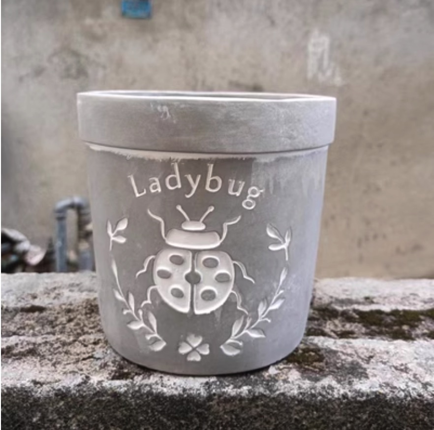 Popular creative insect cement flower pot (military gray-Beetle small)