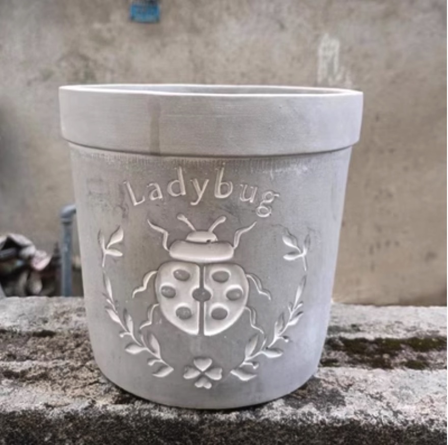 Popular creative insect cement flowerpot (military gray-Beetle large)