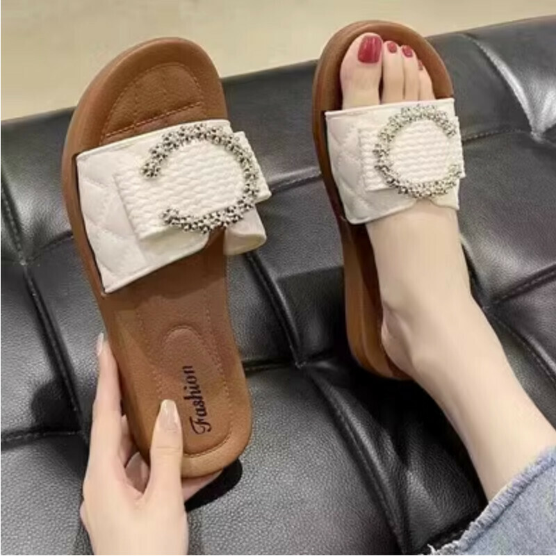 Hot recommended outdoor slippers [C buckle one white size 36-41] [Contact customer service after placing the order to confirm the delivery size]