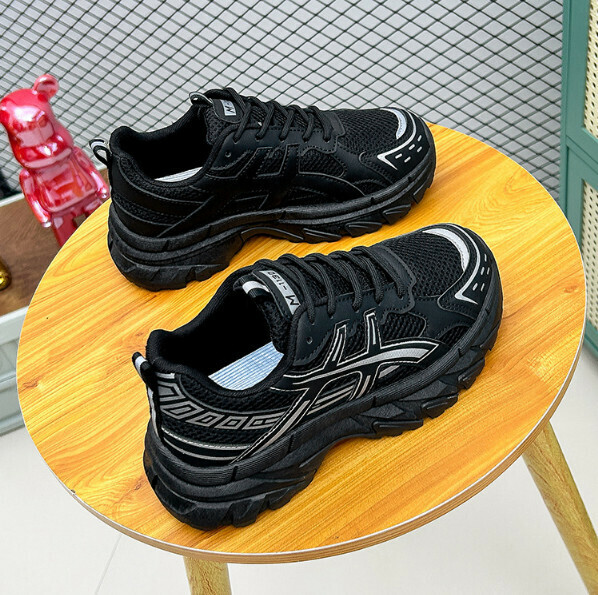 熱推厚底增高運動鞋（黑色）【35-40碼】【下單後聯絡客服確認發貨尺碼】