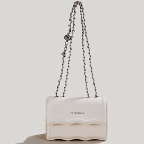 Hot recommended chain small square bag crossbody bag (off-white)