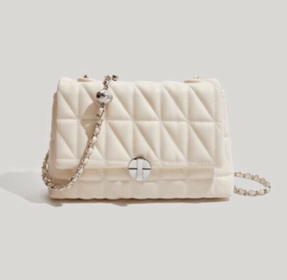 Hotly recommended fashionable and versatile crossbody chain bag (off-white)