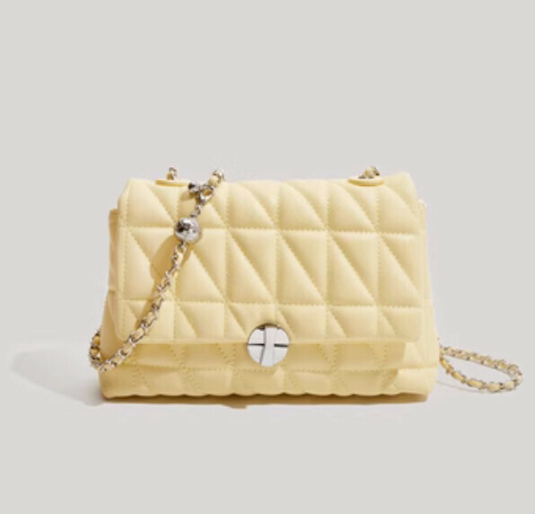 Hot Recommended Fashionable and Versatile Crossbody Chain Bag (Yellow)