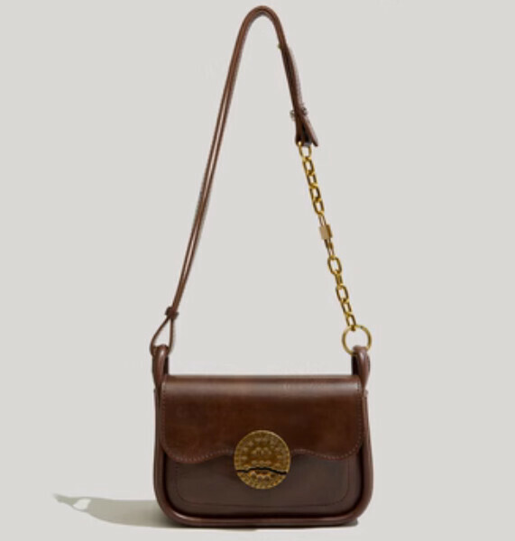 Popular commuting fashion crossbody small square bag (coffee color)