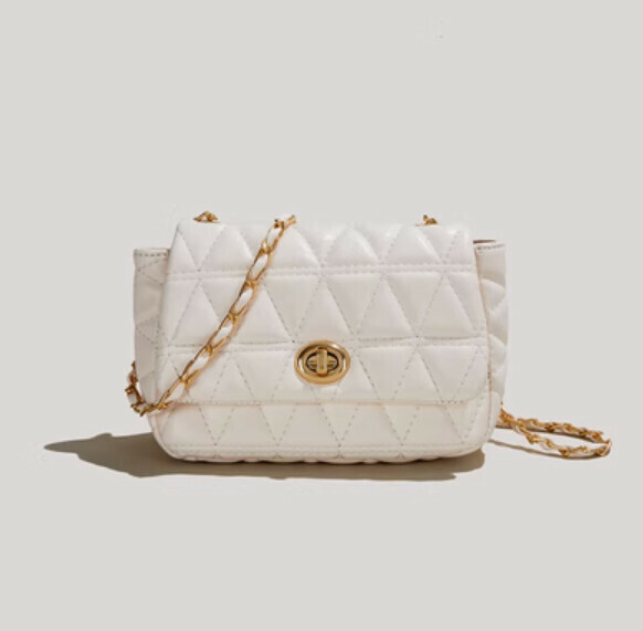 Hotly recommended fashionable rhombus chain shoulder crossbody bag (off-white)