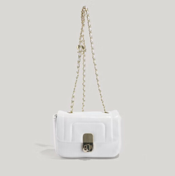 Hotly recommended chain fashion crossbody small square bag (white)