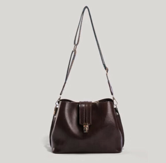 Highly recommended large-capacity commuting bucket crossbody bag (coffee color)
