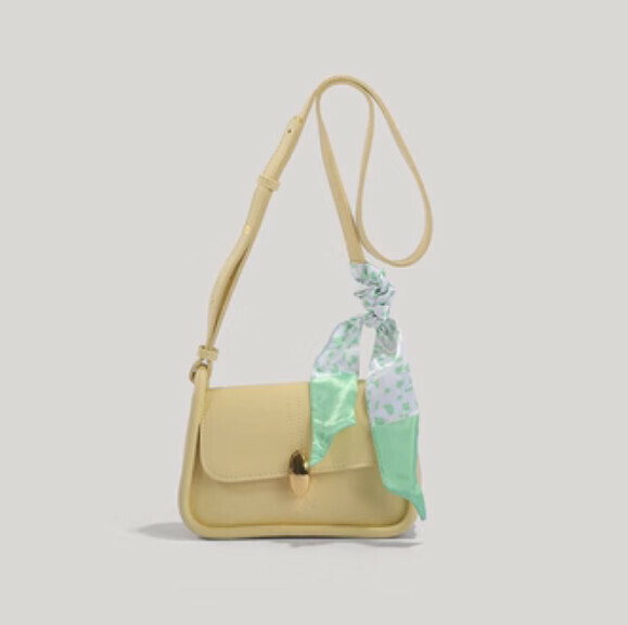 Popular cross-body small square bag (yellow)