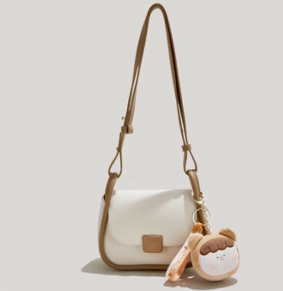 Hotly recommended fashionable and simple commuter bucket bag (khaki color)