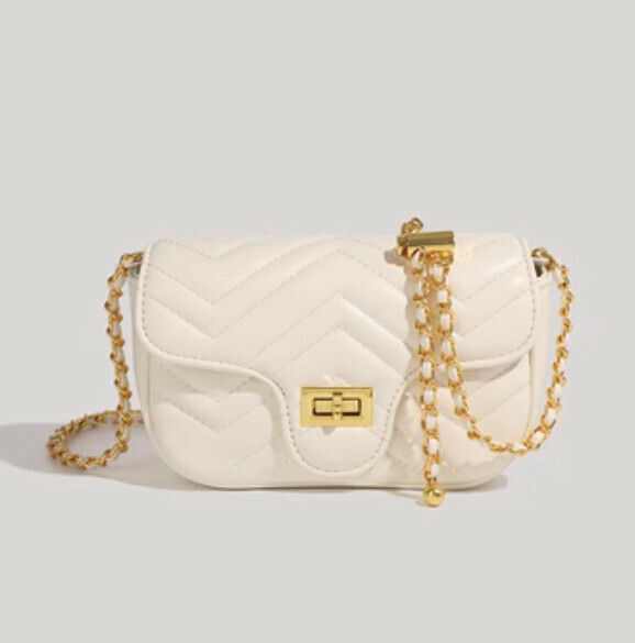 Hotly recommended small fragrant rhombus crossbody bag (white)
