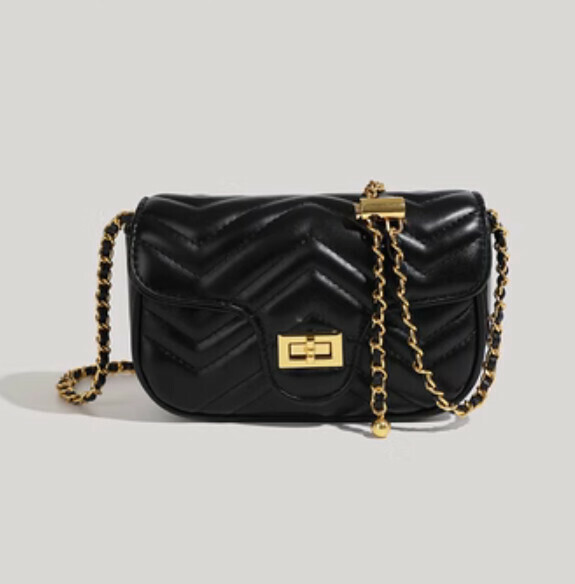 Hotly recommended small fragrant style rhombus crossbody bag (black)
