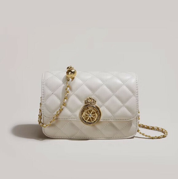 Popular small fragrant style rhombus versatile small square bag (white)