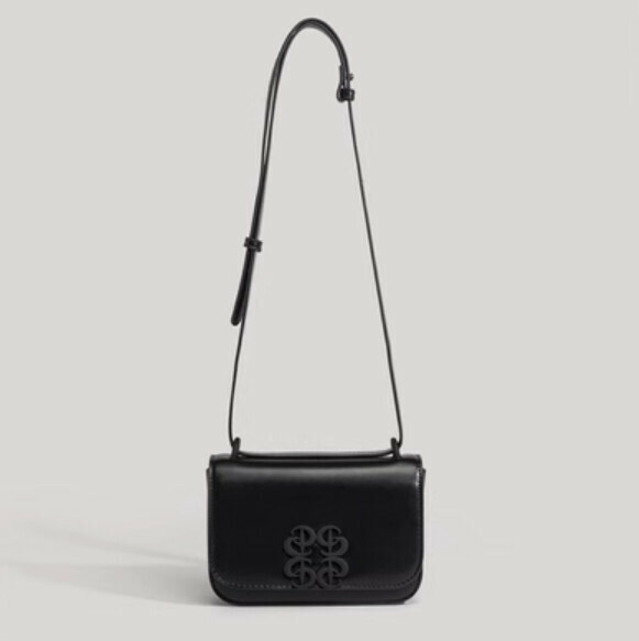 Popular fashionable one-shoulder cross-body small square bag (black)