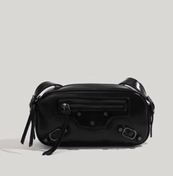 Popular PU leather versatile crossbody bag (black)