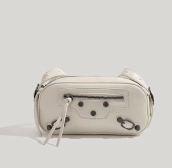 Popular PU leather versatile crossbody bag (off-white)