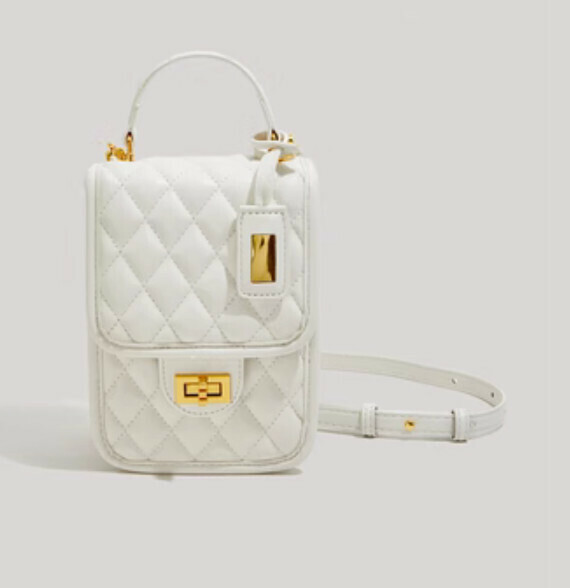 Popular pu leather rhombus chain shoulder crossbody bag (off-white)