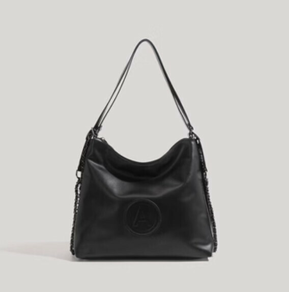Popular pu leather large commuting bag tote bag (black)