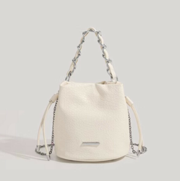 Popular pu leather chain shoulder bucket crossbody bag (off-white)