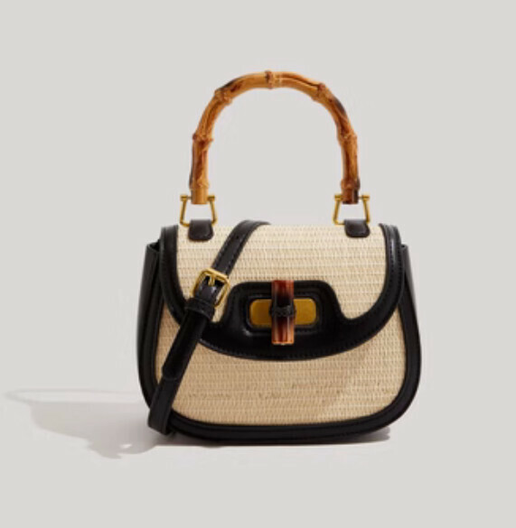 Popular straw hand-held crossbody bag (black)
