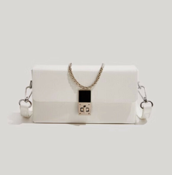 Popular pu leather chain shoulder crossbody bag (white)