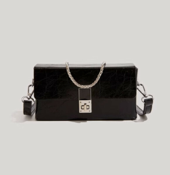 Popular pu leather chain shoulder crossbody bag (black)